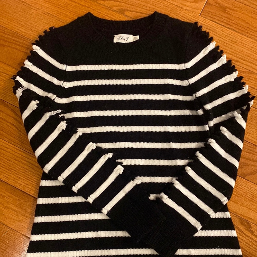 Eliza J sweater dress size small